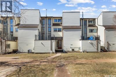 5064 10th AVENUE, Regina